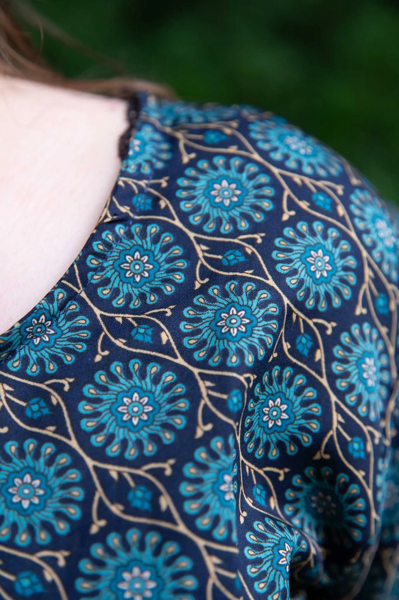 Moura blouse- silkmix- mandala